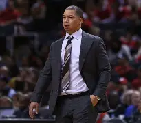 新赛季足球预测赛果出炉,悬念丛生 新赛季足球预测赛果出炉,悬念丛生