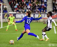 九州娱乐官方网站登录入口（九州娱乐体育、真人、游戏）-美国足球队展现出色战绩夺魁(美国足球队展现出色战绩夺魁视频)