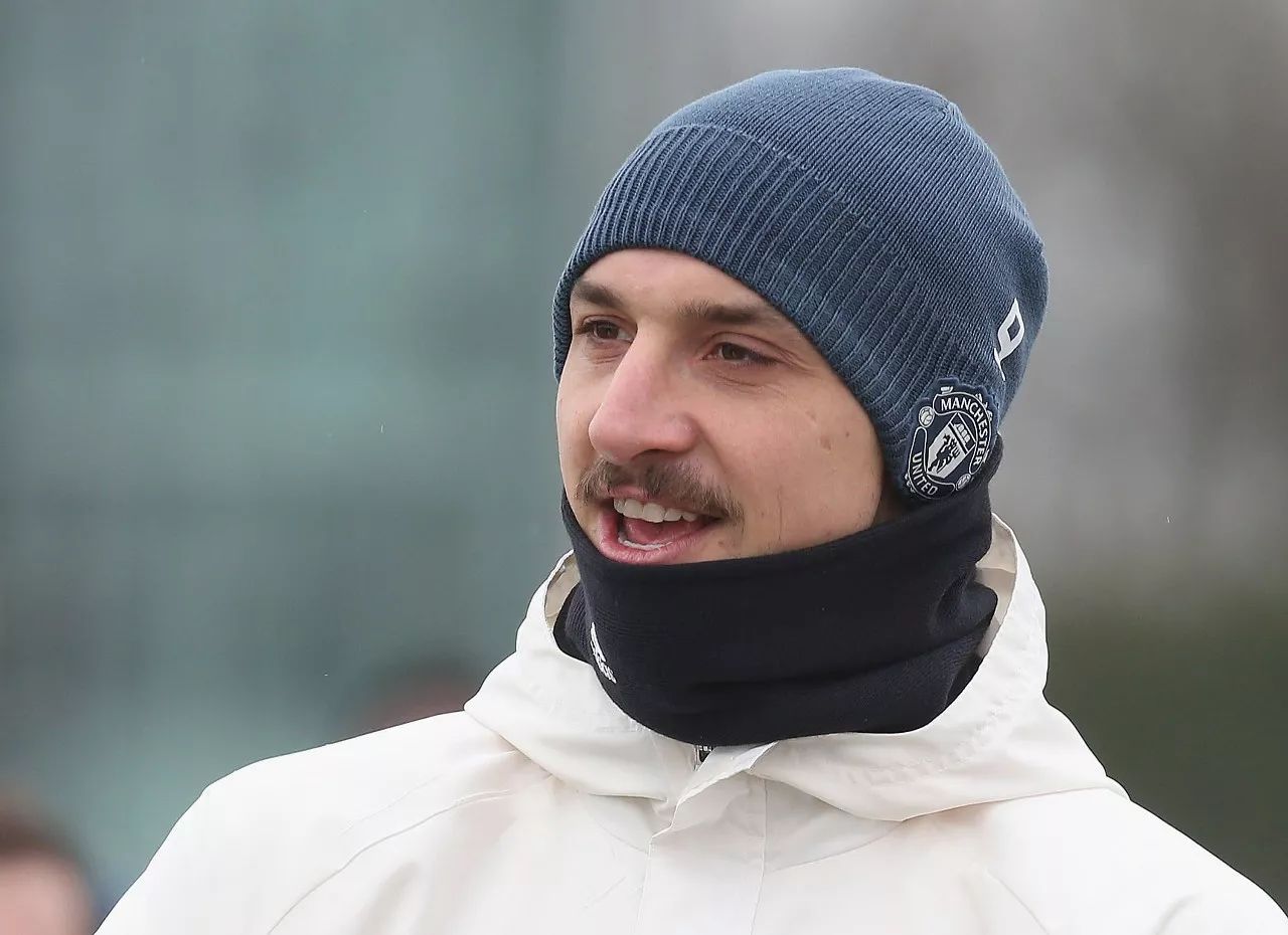 九州娱乐平台-华沙军团大将伤愈复出，球队备战关键战役(亡者的进攻一战中的奥索维茨堡保卫战)